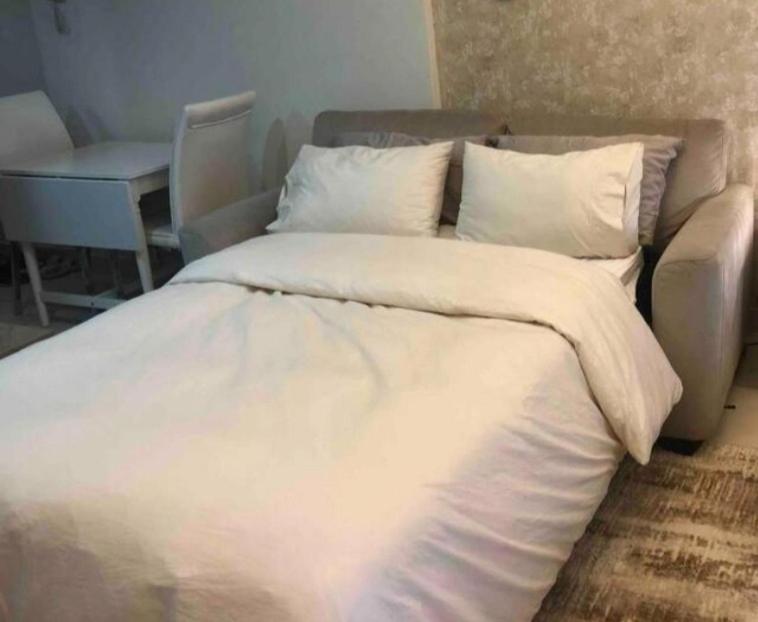 Full Sea View With Balcony - Studio Apartment - 10 Min To Jbr - Дубай Экстерьер фото
